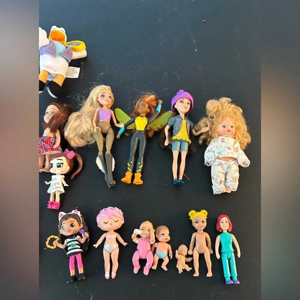 Dolls Lot of 32 disney/fisher price mermaids and other little toys